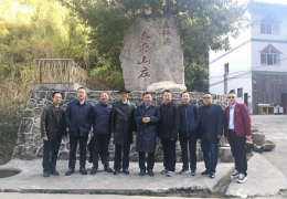 天降神水，破岩而出 ——开州行之木廊山庄