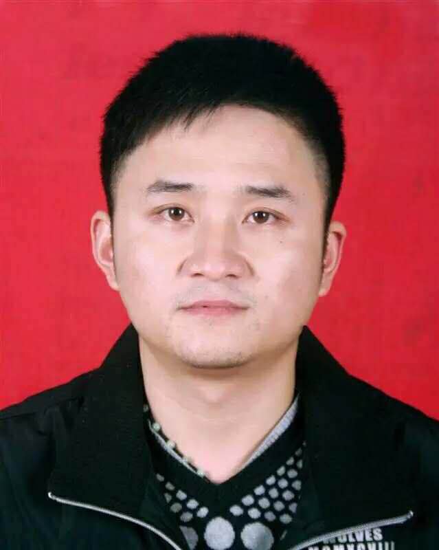 袁毅