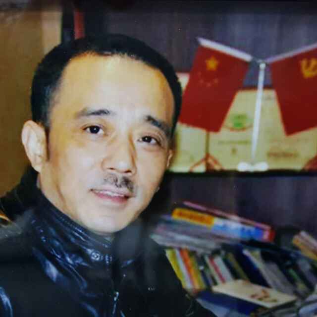 官昌全