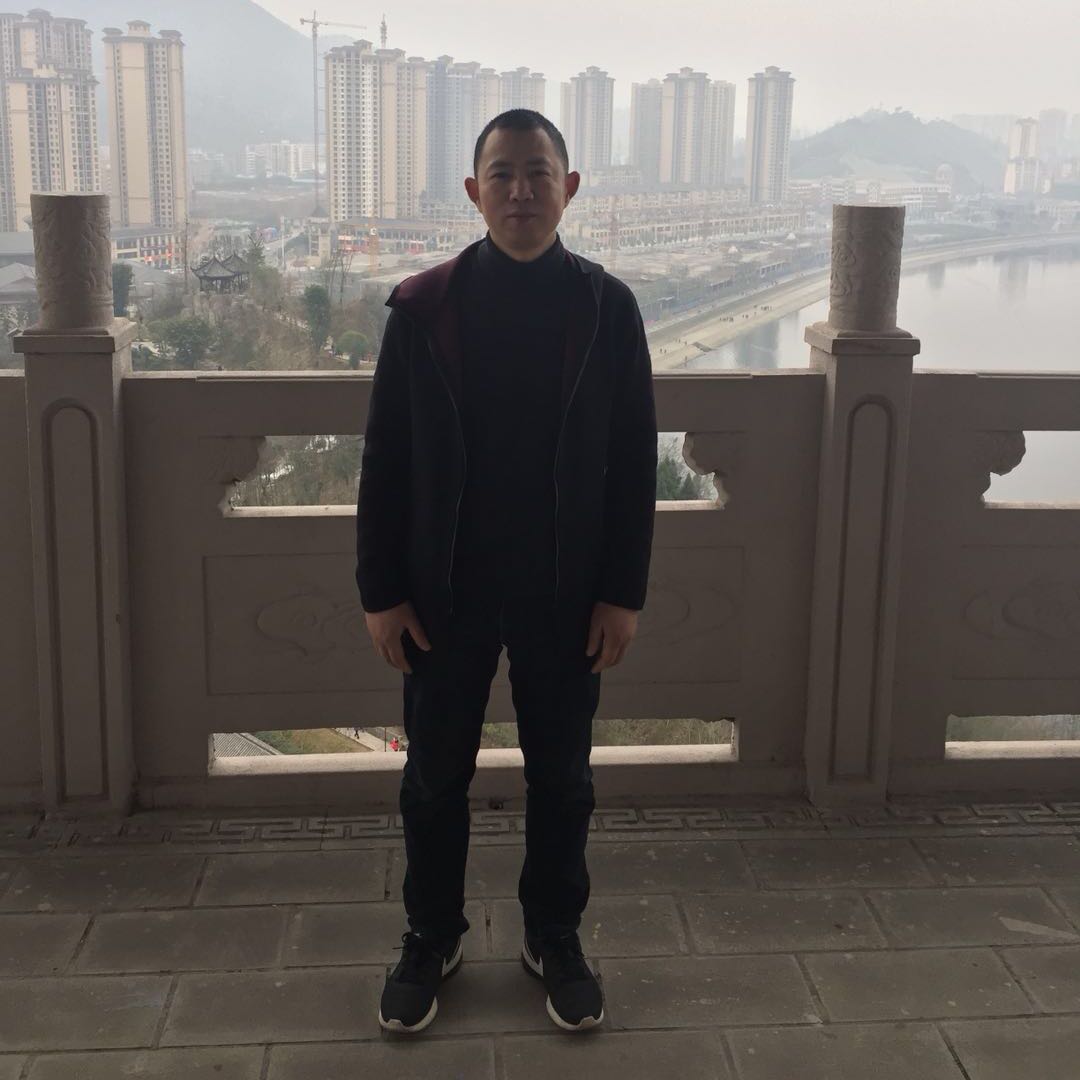 朱宏春
