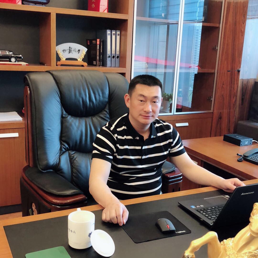 范小东